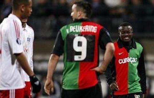 梅开二度，吉拉西当选多特vs比利亚雷亚尔全场最佳