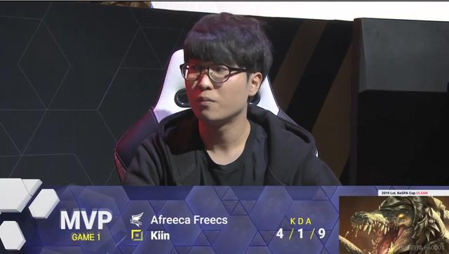 点射+助攻，B费再次当选曼联球迷票选的队内最佳球员