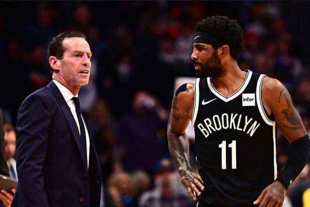 意甲保级大战：帕尔马客场击败比萨，恩佐拉红牌离场