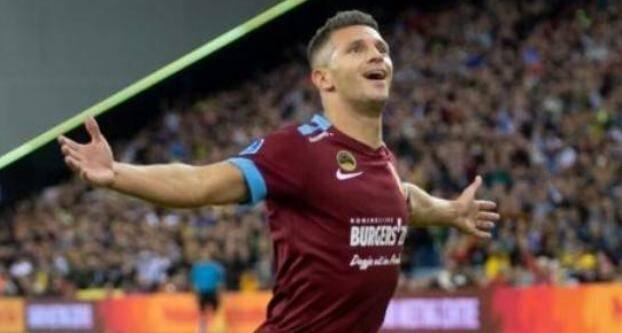 斯基拉：桑托斯正在努力推进内马尔续约，俱乐部有信心留下他