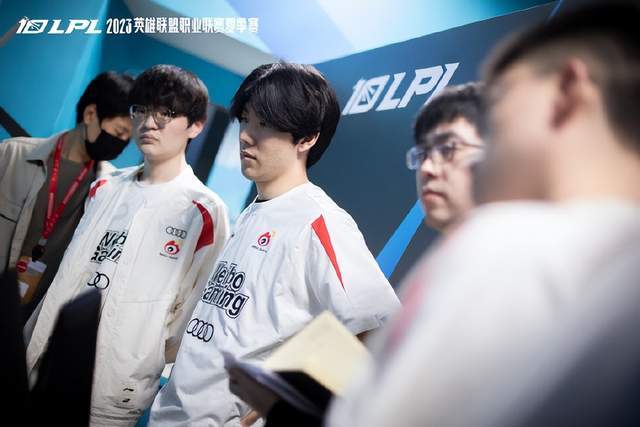 球员们在场 球员们在场